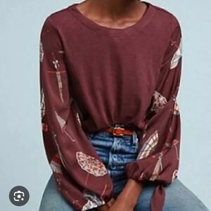 Elegant Anthropologie Akemi+Kim Maroon Blouse with Patterned Silky Tie Sleeves